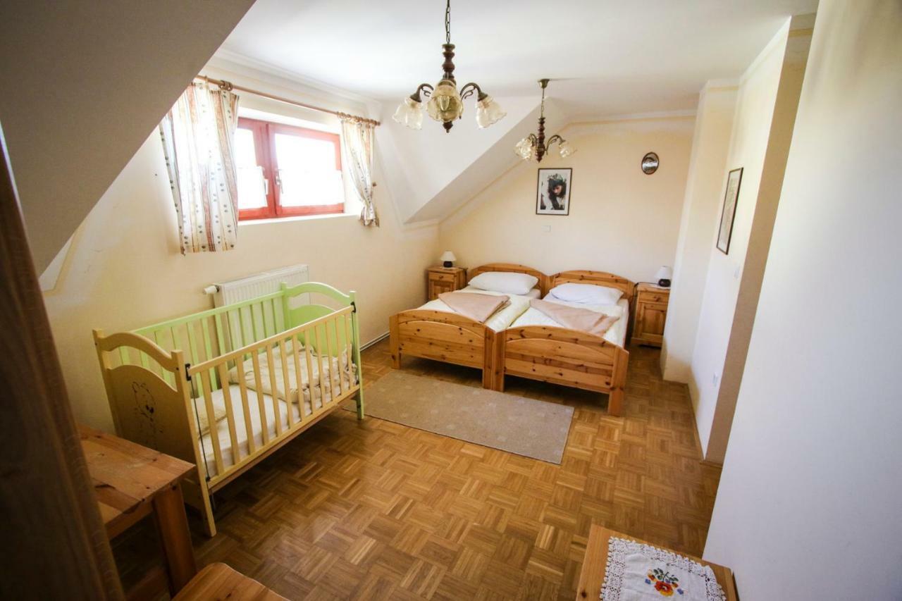 Moj Dom-Toplak Jursinci Bagian luar foto